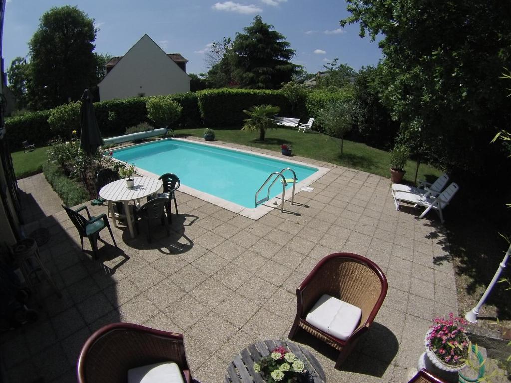 Les Hibiscus Bed and Breakfast Maisons-Laffitte Eksteriør billede